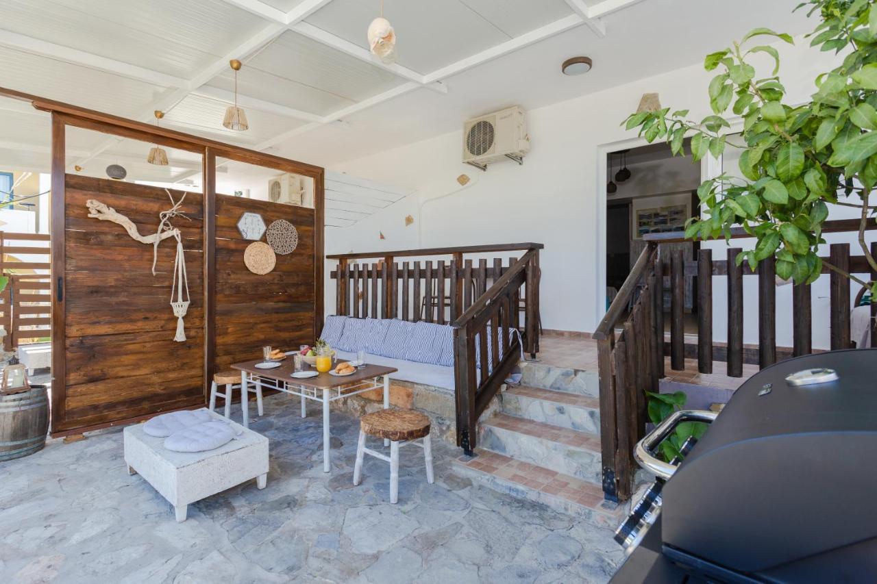 Christos Studios And Family Apartments Stegna Exteriér fotografie