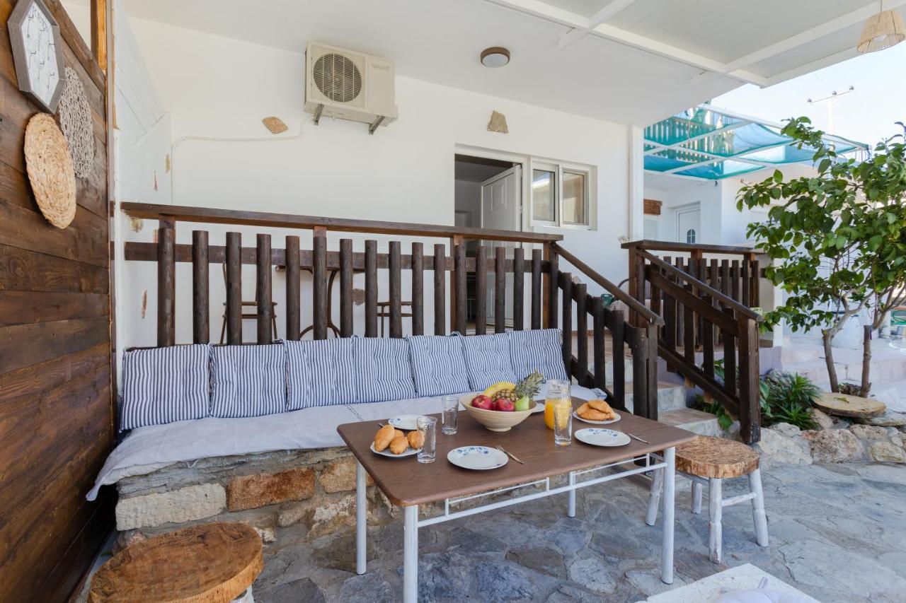 Christos Studios And Family Apartments Stegna Exteriér fotografie