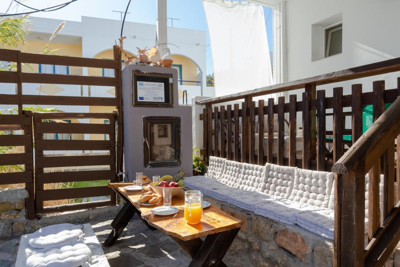 Christos Studios And Family Apartments Stegna Exteriér fotografie