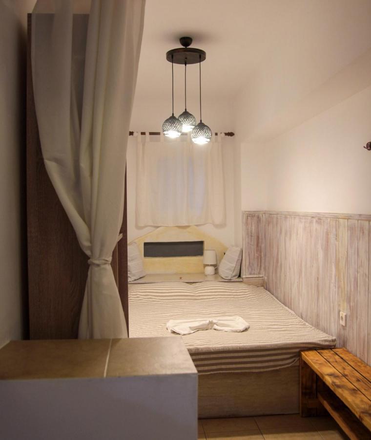 Christos Studios And Family Apartments Stegna Exteriér fotografie