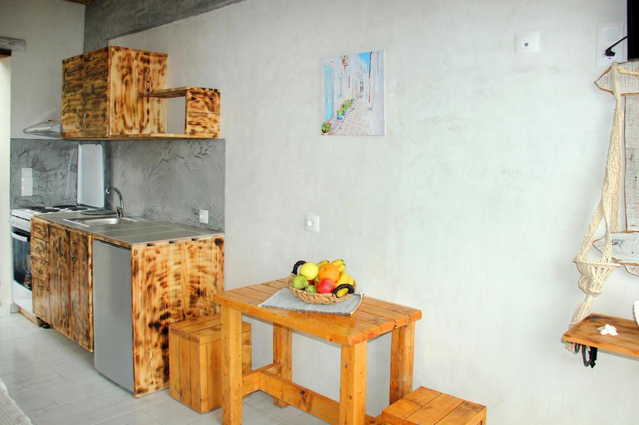 Christos Studios And Family Apartments Stegna Exteriér fotografie